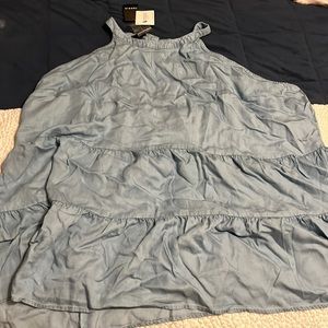 Plus size torrid size 3 round neck blouse light blue